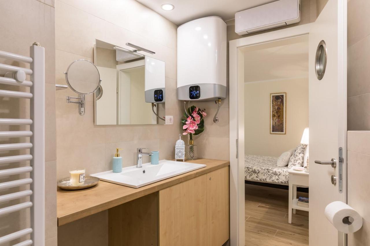 Old Town Boutique Apartments Split Bagian luar foto